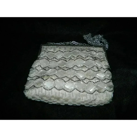 VTG White Clear Silver Glass Bead Geometric Handbag Purse Clutch - Picture 3 of 5